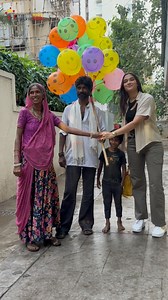 724K views · 30K reactions | Saiee Manjrekar with Fans Moments In Bandra! #saieemanjrekar #bollywood #fans #virals #moments #celebrity | Movie Review Preview | Facebook