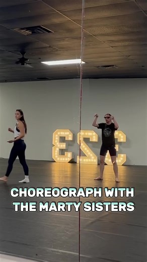 CHOREOGRAPH WITH US Pt 1 🤌🏻🕺🏼 #studio323dance #choreographwithme #dance #dancestudio