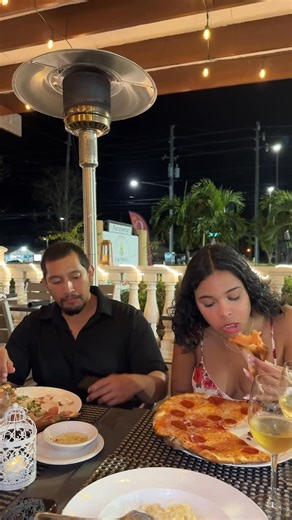 𝐵𝓇𝒾 💜✨ on Instagram: "the best surprise 🥹 #Engagement #proposal #couple"