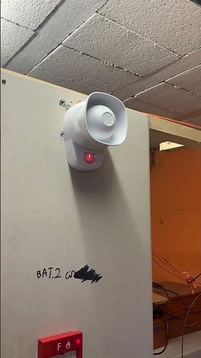 Alarme incendie test sirène a message