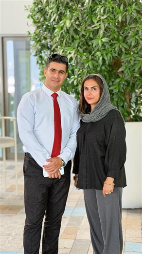 Gooya Dubai on Instagram‎: "⁨ 📍 Dubai Islands | جزایر دبی 🌊 وقتی اومدم این ساحل، ناخودآگاه یاد دریای چابهار و بریس افتادم… همون حس آرامش، همون تمیزی، همون زیبایی ناب 🌴 انگار تیکه‌ای از دریای بلوچستان رو آوردن اینجا، وسط دبی. 🏗️ پروژه‌ای که اینجا معرفی کردم یکی از ۵ سازنده برتر امارات هست 💰 با اقساط بلندمدت و پرداخت بعد از تحویل 📈 فوق‌العاده مناسب سرمایه‌گذاری و اجاره، با درآمد اجاره بالا 🇦🇪 نکته خیلی مهم: با خريد ملك بالاي ٢ ميليون درهم ميتونيد اقامت ۱۰ ساله طلایی امارات (Golden Visa) رو