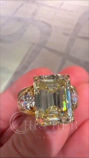 😎Golden Light. Modern Legacy.Meet the 6 ct Three-Stone Emerald-Cut Yellow Sapphire Ring—a bold symbol of strength, style, and sophistication. Find It Here 👉👉https://goo.su/UGIRu 🥰CODE: FREE🙌BUY 3 GET 1 FREE Free Shipping & 60-day Free return ✨✈ #chicherjewelry #ring #diamondring #silverring #eternity #engagement #weddings #gemstonejewelry #handmadejewelry #925silverjewelry #highjewelry #couplegoals #womenfashion #fashion #fashionjewelry #designlovers #GiftForHer #anniversarygift #birthdaygi
