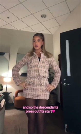 I love all of her outfits ‪@Liamanisings‬ #liamani #teamliamani #fashion #cute #descendants