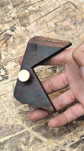 Dont waste scrap wood, you can change into useful jig. Multifunction ruler guide made from scrap wood #fblifestyle #woodworking #diy | Plywoodworking Tips & Trick