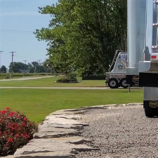 Countryside Transportation Service Has Alumaclear Products in Stock. Soap with Wax, Silicone Wax Treatment, Alumapolish, Alumaclear, Tci-503hd aluminum cleaner, Cement Remover, 710 degreaser soap. All the best products we can find and we use regularly. | Alumaclear