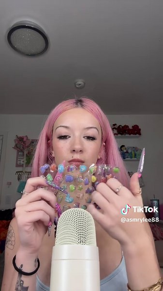 Exploring Sticker ASMR: Art and Sounds for Relaxation