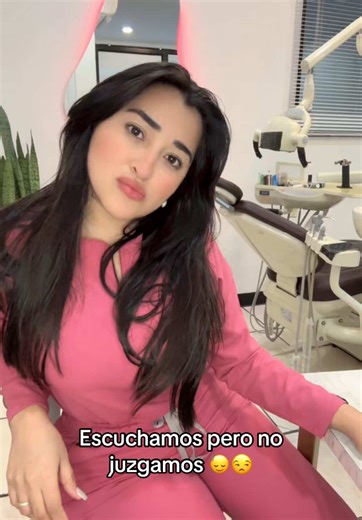 La única limpieza que te puedo hacer cariño 🦷🪥😂 #limpiezadental #DraYessicaSuarez #humor #odontologatiktok