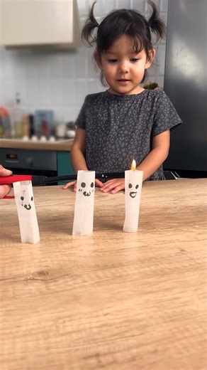 Magic Tea Bag Experiment | 5-Minute Crafts