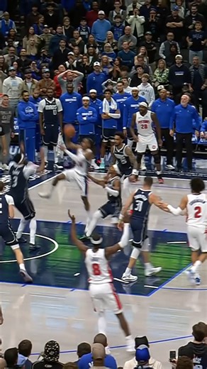 Huge block from Anthony Davis in clutch time ✋🏻🛑⛔️😱 🌟 Make the stars align in L.A. with #NBAAllStar Voting presented by vivo 👉 https://bit.ly/PH-ASV26 #NBAPhilippines #NBAHighlights #NBALeaguePass | NBA Philippines