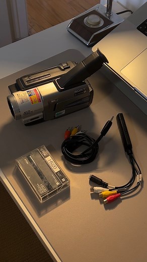 AUDRIE STORME on Instagram: "HOW I TRANSFER MY CAMCORDER VIDEOS TO MY COMPUTER A step-by-step tutorial for how I transfer my camcorder videos to my MacBook is on my YouTube channel & all the supplies linked in my storefront, but you’ll need: 📹 Your camcorder 📹 The camcorder cassette with your footage 📹 RCA to A/V cable 📹 USB video capture card 📹 Video capture software (like OBS or QuickTime) 1. Connect your computer to the USB video capture card > the USB 