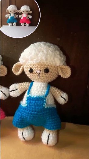 Tutorial de ovejitas tejidas a crochet con overol desmontable. Completo, aquí, en nuestro canal 🐑❤