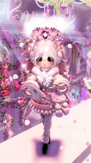 join my discord pretty please https://discord.gg/QrkkqvJJs bats my eyelashes at u #royalehigh #rh #roblox #viral #fyp