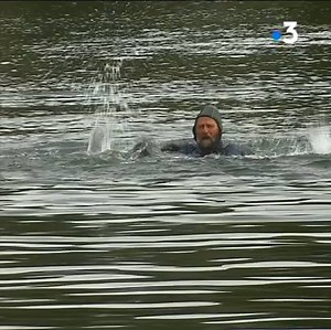 Les chiens sauveteurs ont aussi leur championnat de France ! C'était ce week-end à Saint-Sauveur dans la Somme. Un événement organisé par L'Aquatic Club Canin Les Pat'eau Picards | France 3 Picardie