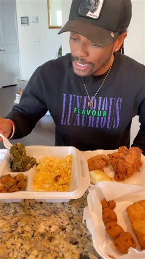 We tried Southern Mama’s Kitchen in Elgin, SC! Let’s see what it’s hitting for! #johnnybuggaellis #foodreview #southernfood | Johnny 'Bugga' Ellis