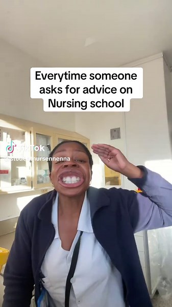 Nursing students and future students it’s not funny 😭😭😭 #fyp #fypp #nursing #funny #viral #working #clinicals #hospital #nurses #nursehumour #nursejokes #laughing #nursing