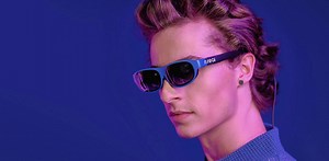小型軽量のMRメガネnreal light。このサイズ感で来ると急に欲しくなる。
