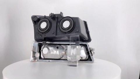 2003 2004 2005 2006 Chevy Silverado Headlights Assembly for 03 04 05 06 Chevy Silverado Avalanche 1500/2500/3500 Chrome Housing Amber Reflector Clear Lens Replacement Driver and Passenger Side