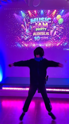 My Birthday concert, dance nr. 3
