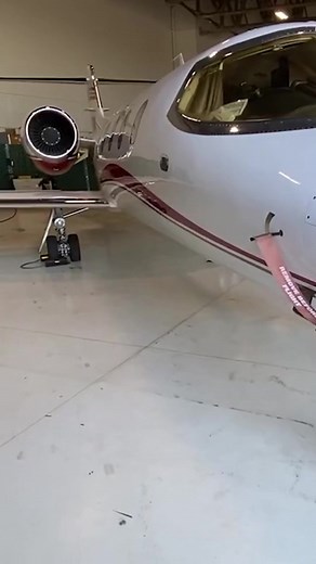 602K views · 9.1K reactions | Lear private jet | MojoGrip | Facebook