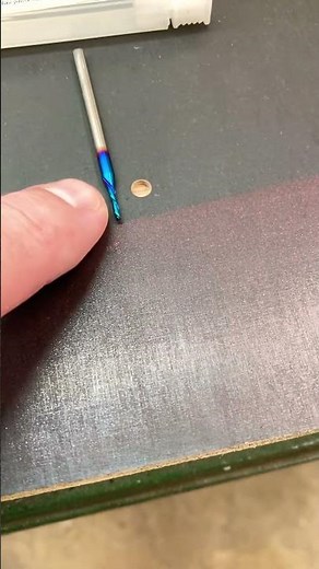 Upcut vs Downcut router bits #cnc #router