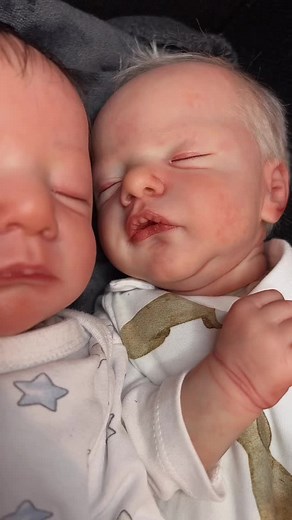 #reborn #rebornbaby #reborndoll #rebornartist #reborncommunity #rebornbabies #reborncollector #rebornmommy #reborndolls #rebornlove #reborncollection #rebornbabydolls #reborngirl #foryou #fyp #goviral #LassMachen #artist #fyp