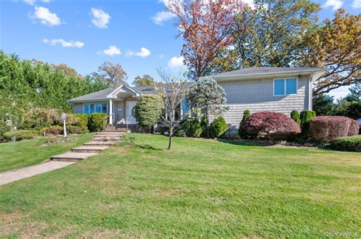 25 Belmont Dr W, Roslyn Heights, NY 11577 - MLS 926462 - Coldwell Banker