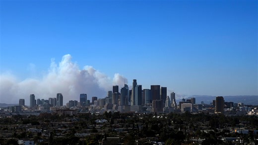 KNBC coverage of L.A. wildfires, driven by powerful winds