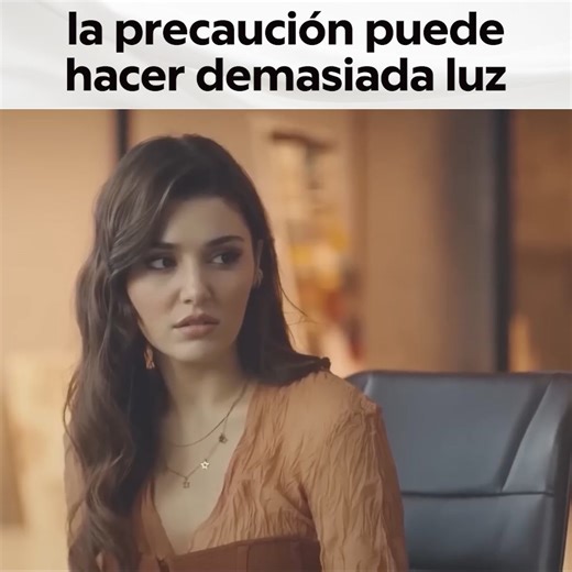 1.1M views · 57K reactions | El brillo de mi anillo puede llamar tu atención  #LlamasAMiPuerta #SeriesTurcas #SerialeEspañoles | Llamas A Mi Puerta - Sen Çal Kapımı | Facebook