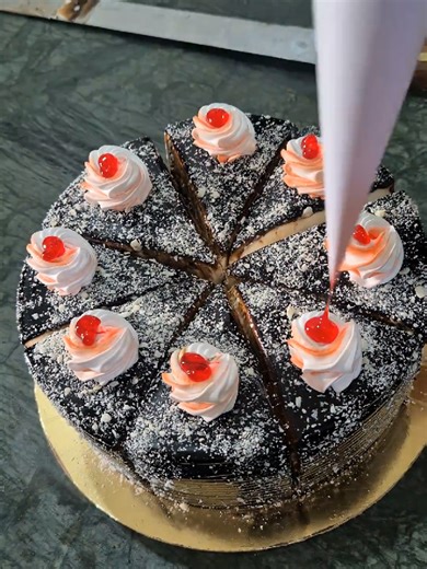 Delicious Buffet Ideas and Cake Inspirations