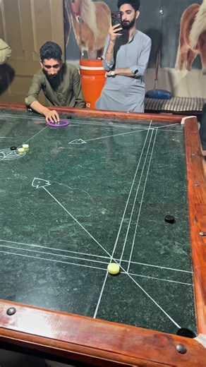 Amazing cut short carrom board 😨😱😨#foryou #usa #viral