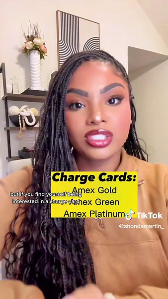 Differences Between Charge Card and Credit Card Explained