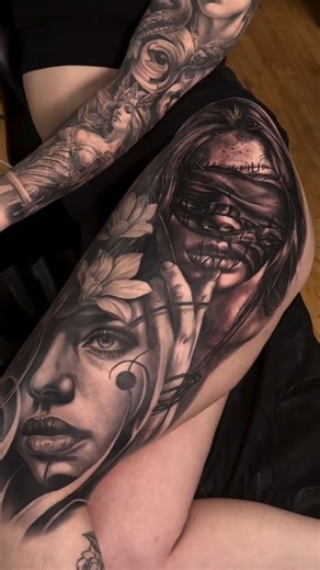 Full body art in progress! #Repost @dayantorresart Full arm sleeve and upper leg project completed in around 90 hours of work. The Greek mythology themed arm displays Medusa and Athena with more elements on the inner arm. The leg project depicts the cultural motif “hear no evil, see no evil, speak no evil” #tattoo #tattooartist #realismtattoo | Tattoo-Art & Obsession