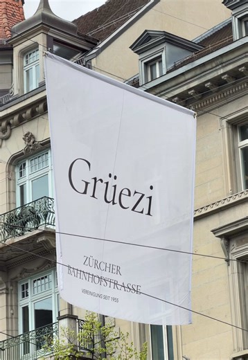 Welcome to Zürich 🇨🇭🌸 #zurich🇨🇭 #switzerland🇨🇭 #travelswitzerland #travelugc #zurich