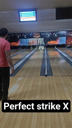 how to strike perfectly in bowling! #shorts #youtubeshorts #bowling