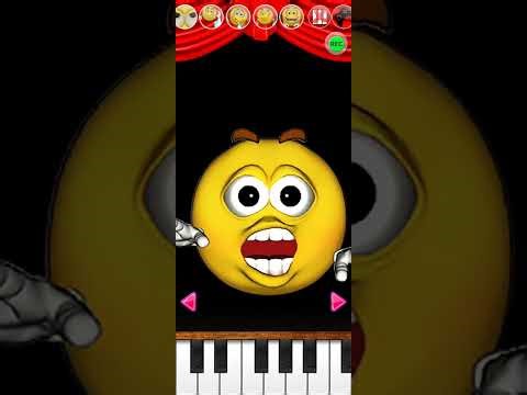 Main talking smiling Simon😌😌