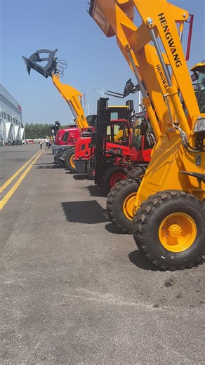 Бульдозеры, экскаваторы и другие строительные машины