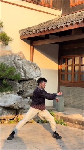 Practicing Chen-style Quan slowly makes one s body light and brings longevity and good