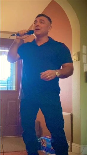 Slow Hand - Lou Calderon