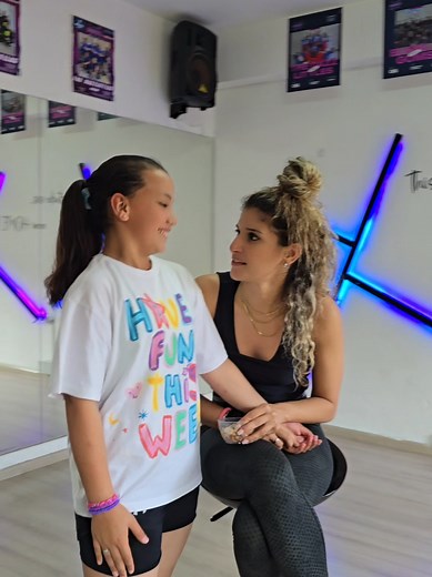Λέτε να μπορούσα να ήμουν ολα αυτά?🤷‍♀️#tiktok #fypシ #vkdancestudio #fyp #foryou #foryoupage #dancefamily
