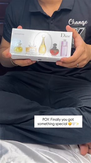 Delightful Foxy | 🤍 | Instagram