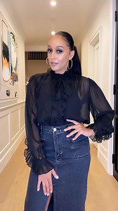 192K views · 7.7K reactions | A peek behind the curtain: Bloopers and some funny moments working and making memories with my kids. Taking in the moment of gratitude to call this my job 凉 ❤️ | Tia Mowry | Facebook