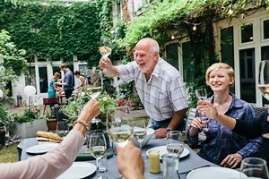 Throw an Elegant Garden Party With These Fun and Easy Ideas