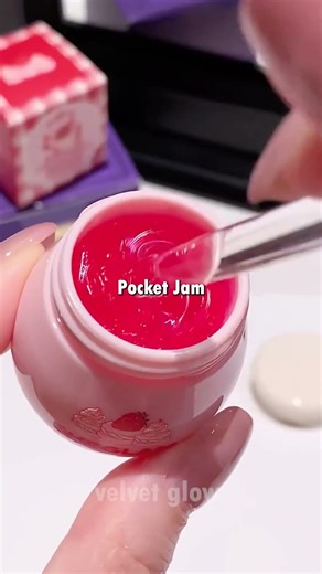 😱 Jelly Lip Gloss That Makes Your Lips Look Unreal! Viral Test