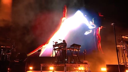 173K views · 3.8K reactions | Faithless performing 'God Is A DJ' at the Isle Of Wight Festival 2025 朗 | DJ Mag | Facebook