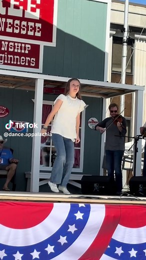 Eden Harris at the 2025 Smithville Fiddler’s Jamboree