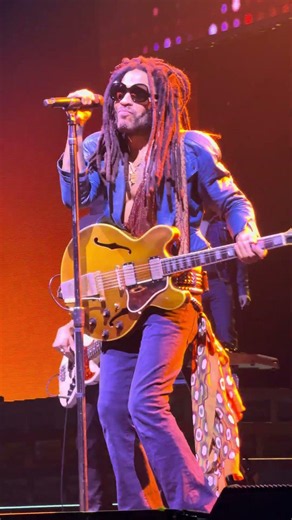 🤘🎸 Lenny Kravitz Shows Why Experienced Presence Can Feel Stronger Than Youth #LennyKravitz