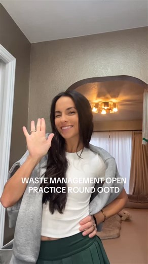 KAIRA OTTENBREIT on Instagram: "Waste Management Open OOTD #wastemanagement #wastemanagementopen #wastemanagementphoenixopen #ootd"