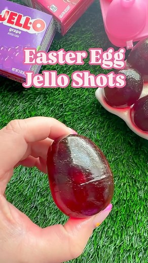 Easter Egg Jello Shots! Recipe in the comments👇🏼 #jelloshots #jello #eastergiftideas #easterbasketideas #gelatina | Jo's Cakes