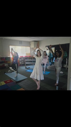 Sierra School on Instagram: "Sierra students striking yoga poses in Heart and Art Yoga today 🧘‍♀️🎨 This new After School Enrichment Class blends movement, mindfulness, creativity, and chakra lessons to support students’ whole-body and emotional wellness."