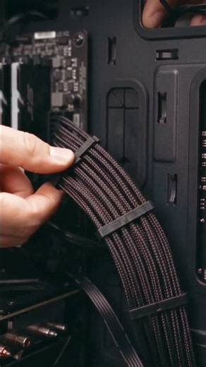 🔥 Building a High-End Gaming PC From Scratch!